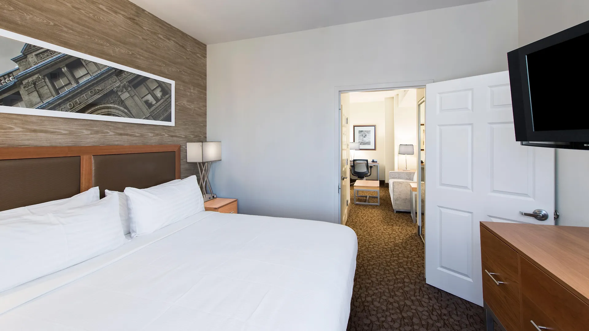 Holiday Inn Savannah Historic District By Ihg Hotel
